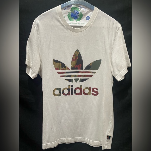 adidas x Pharrell Williams Hu Hiking
Trefoil Logo T-Shirt - Picture 2 of 7